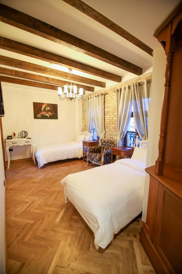Vila Sonnet Korce Ngoại thất bức ảnh