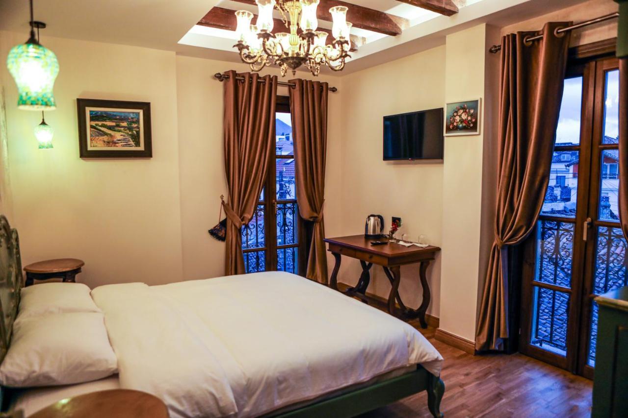 Vila Sonnet Korce Ngoại thất bức ảnh
